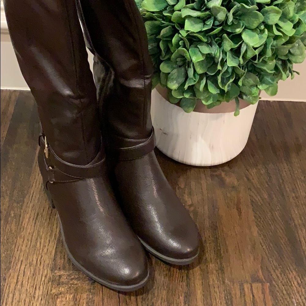 Madeline Brown Riding Boot - Picture 4 of 6